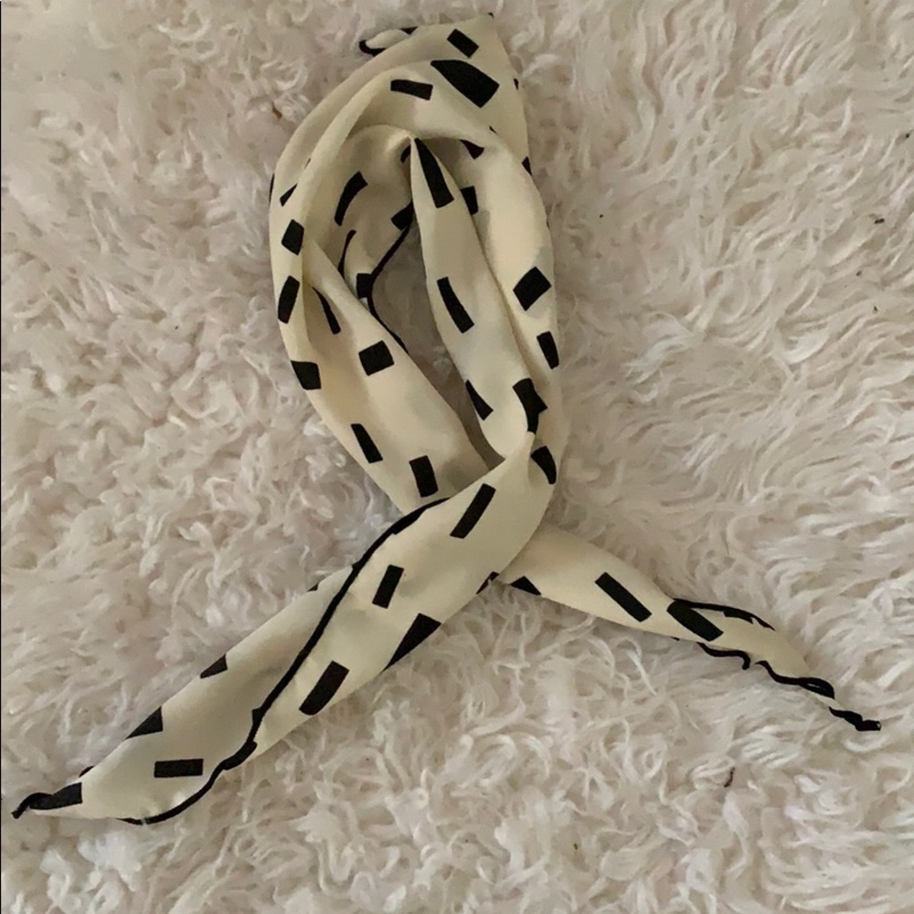 Accessory scarf
